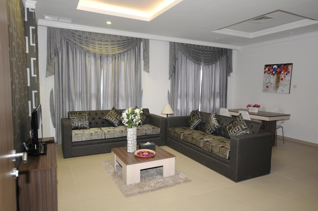 כוויית Al Muhanna Plaza Luxury Apartments מראה חיצוני תמונה