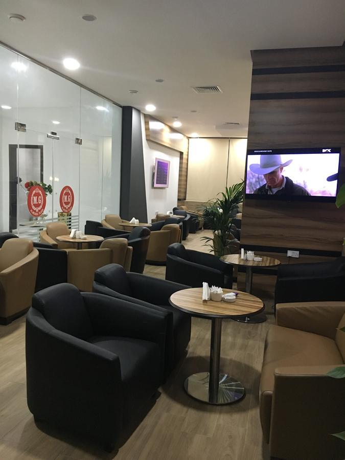 כוויית Al Muhanna Plaza Luxury Apartments מראה חיצוני תמונה